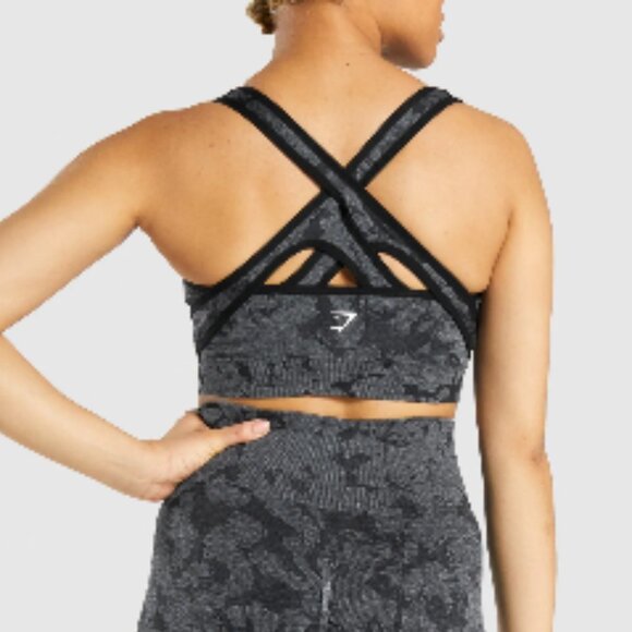 Gymshark Adapt Camo Seamless Medium Support Sports Bra, Black, Size Medium - Picture 2 of 12